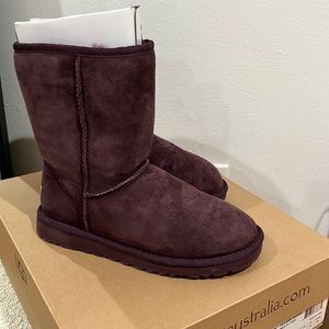 UGG Classic Short